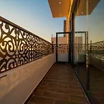 Comfort Chalet & Apartments