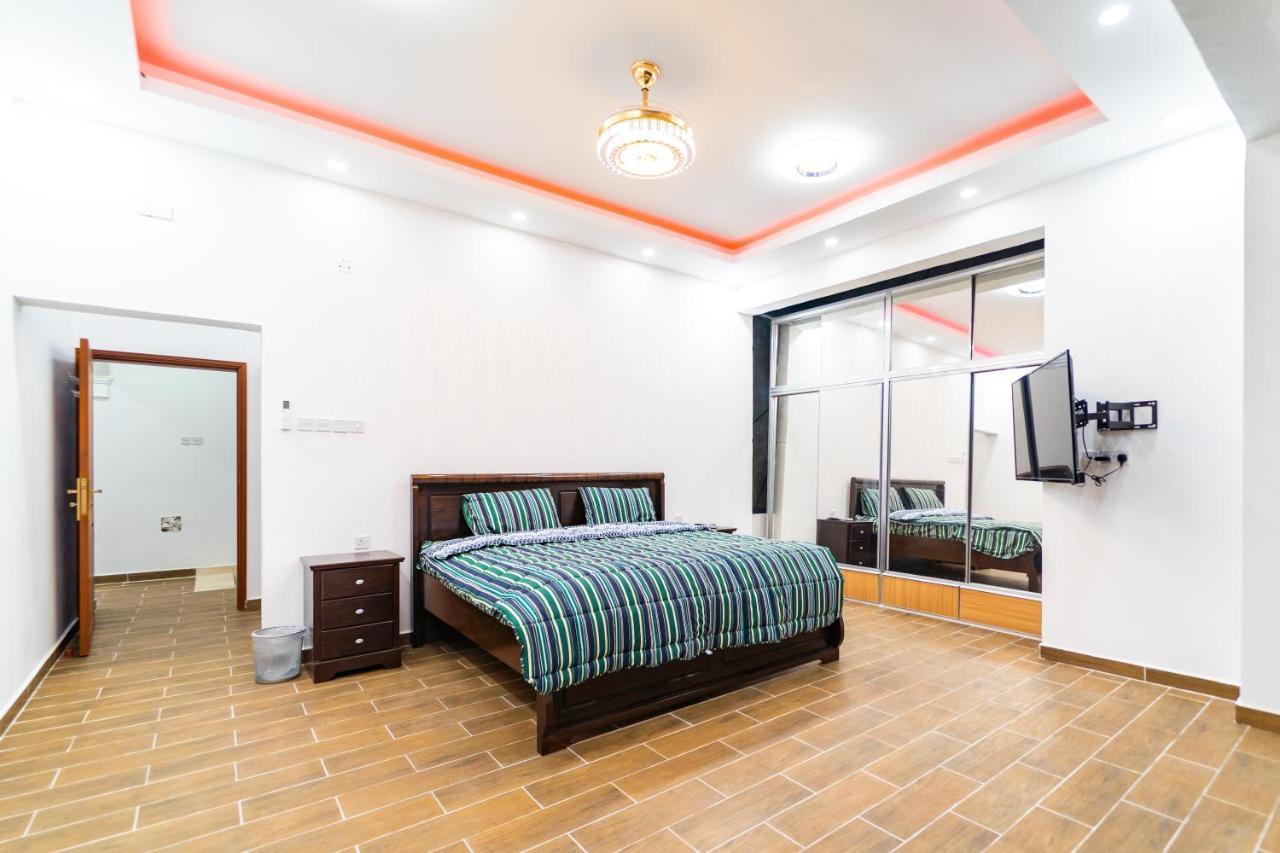 Hotel Comfort &
